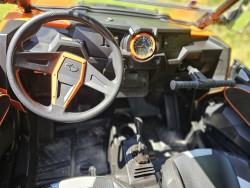 Polaris RZR XP 1000 Detail Image (17)
